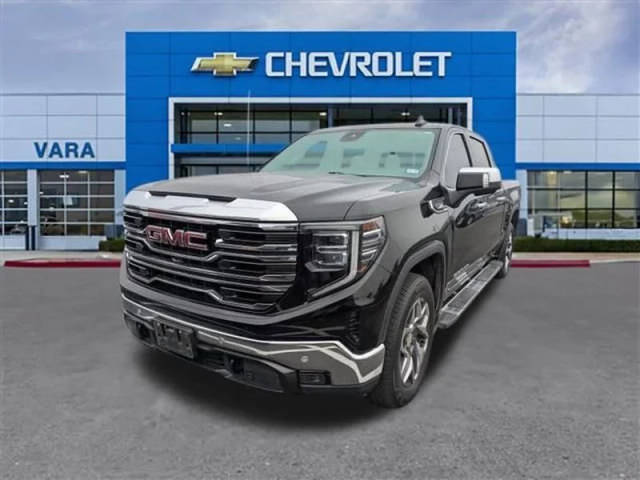 2022 GMC Sierra 1500 SLT 4WD photo