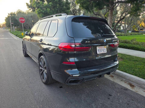 2022 BMW X7 M50i AWD photo