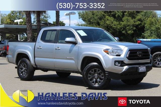 2022 Toyota Tacoma SR5 4WD photo