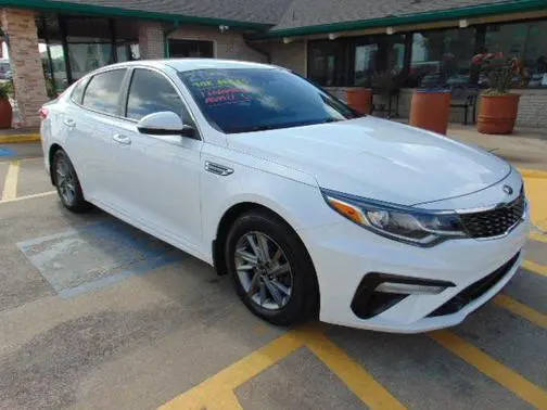 2020 Kia Optima LX FWD photo