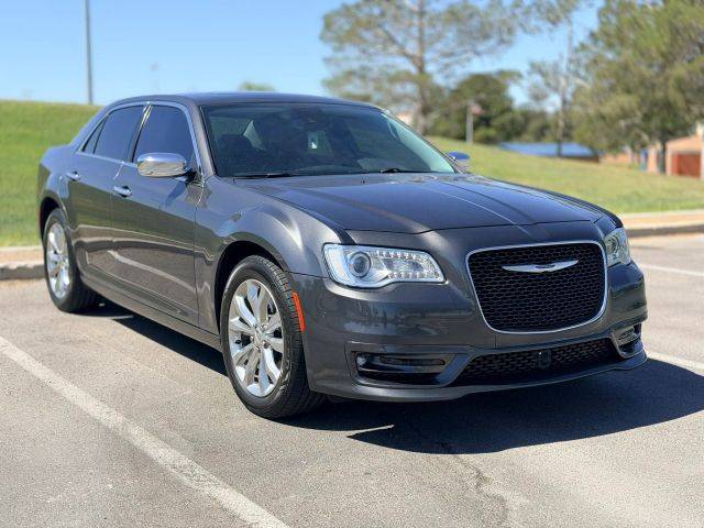2020 Chrysler 300 Limited AWD photo