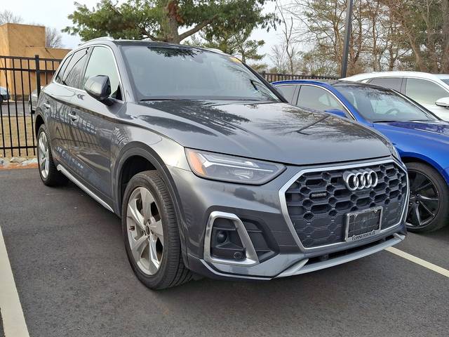 2022 Audi Q5 S line Premium Plus AWD photo