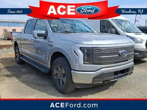 2022 Ford F-150 Lightning LARIAT AWD photo