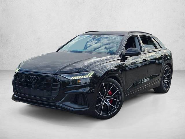 2022 Audi Q8 Prestige AWD photo