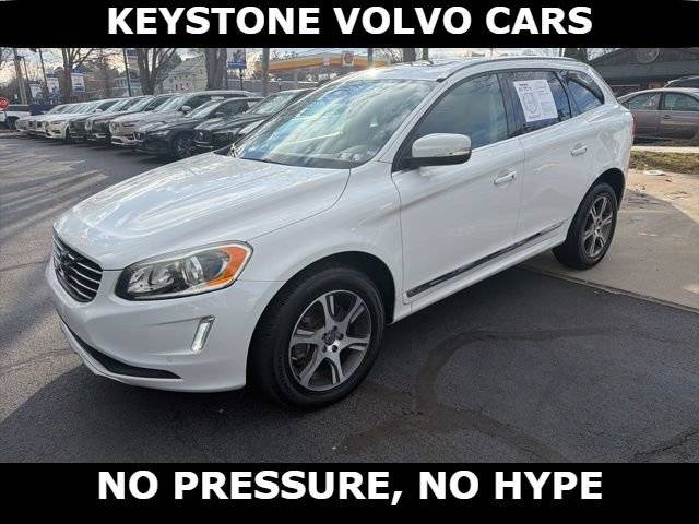 2015 Volvo XC60 T6 AWD photo