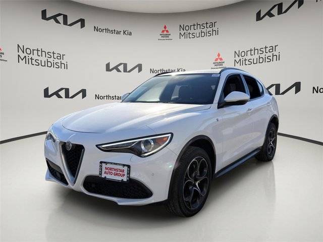 2023 Alfa Romeo Stelvio Ti AWD photo