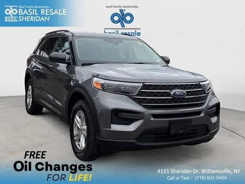 2022 Ford Explorer XLT 4WD photo