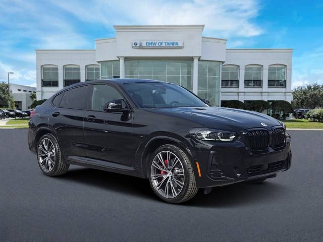 2023 BMW X4 M40i AWD photo