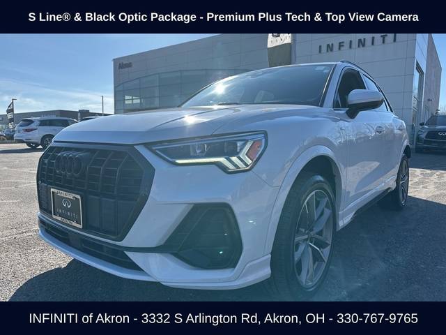 2022 Audi Q3 S line Premium Plus AWD photo