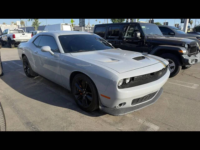 2022 Dodge Challenger GT RWD photo