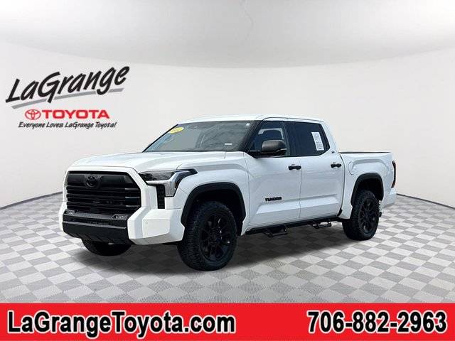 2022 Toyota Tundra SR5 4WD photo
