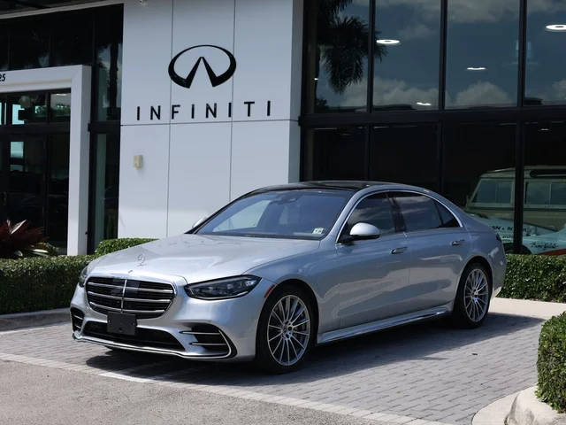 2023 Mercedes-Benz S-Class S 500 AWD photo