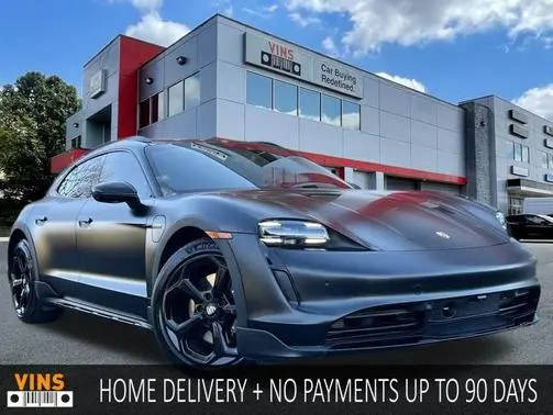 2022 Porsche Taycan 4 AWD photo