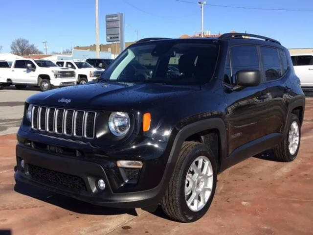 2022 Jeep Renegade Latitude 4WD photo