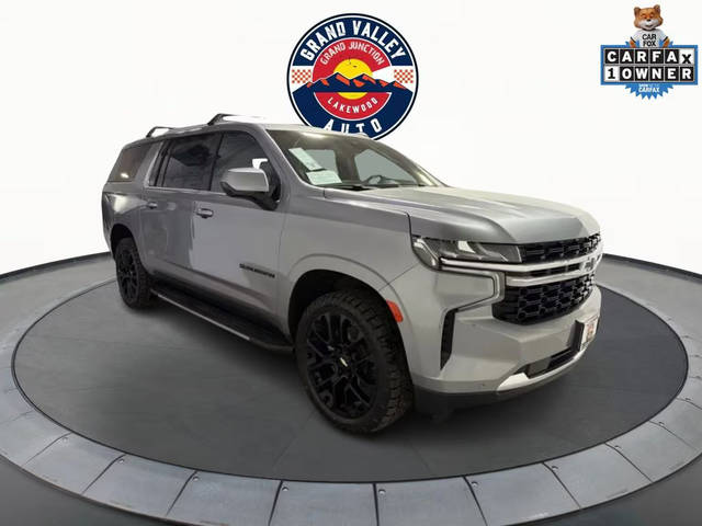 2023 Chevrolet Suburban LS 4WD photo