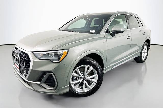 2022 Audi Q3 S line Premium AWD photo