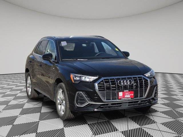2022 Audi Q3 S line Premium AWD photo