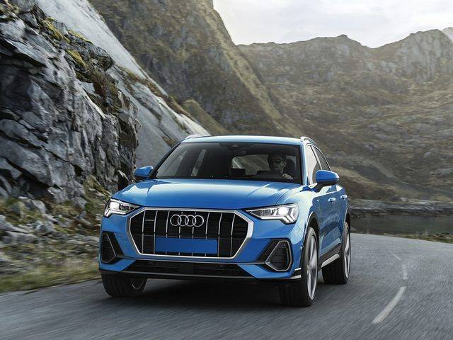 2022 Audi Q3 S line Premium AWD photo