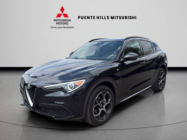 2023 Alfa Romeo Stelvio Ti AWD photo