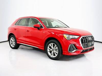 2022 Audi Q3 S line Premium AWD photo