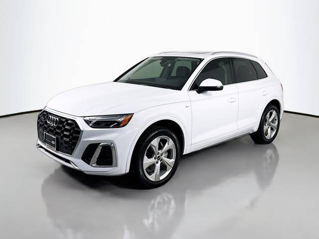 2022 Audi Q5 S line Premium Plus AWD photo
