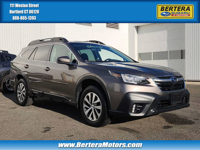 2022 Subaru Outback Premium AWD photo