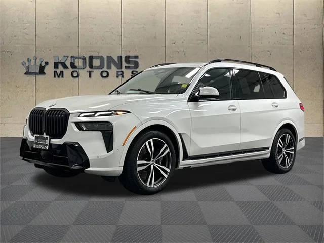 2023 BMW X7 xDrive40i AWD photo