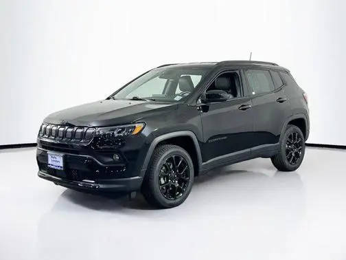 2022 Jeep Compass Altitude 4WD photo