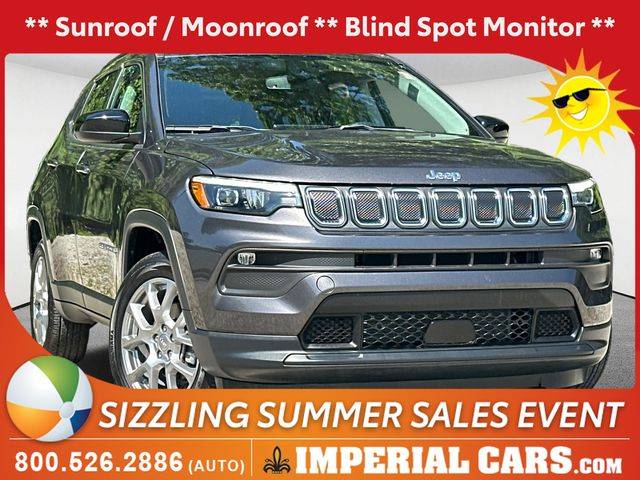 2022 Jeep Compass Latitude Lux 4WD photo
