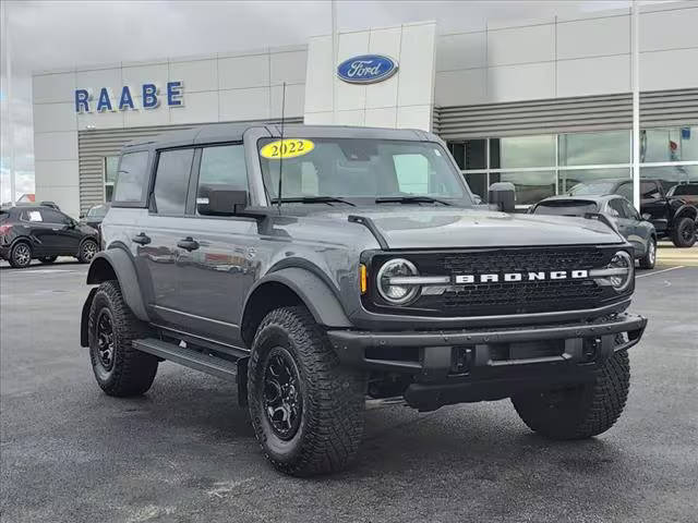 2022 Ford Bronco 4 Door Wildtrak 4WD photo