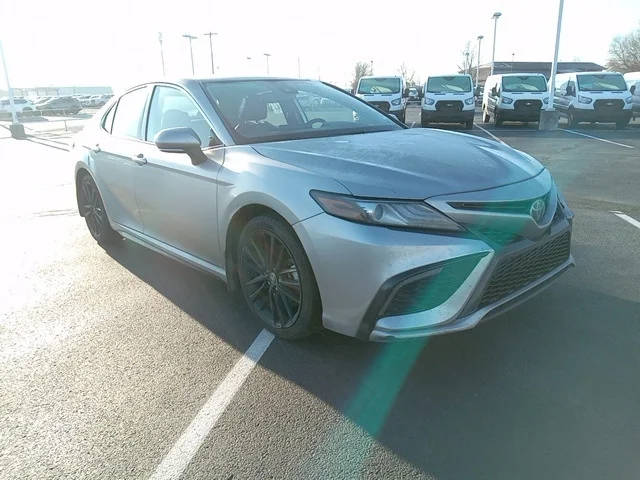 2022 Toyota Camry XSE FWD photo