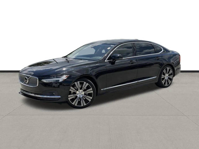 2023 Volvo S90 Plus AWD photo