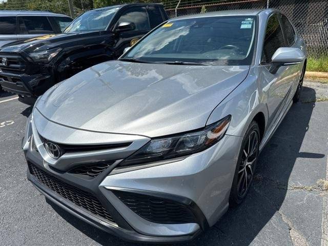 2023 Toyota Camry SE FWD photo
