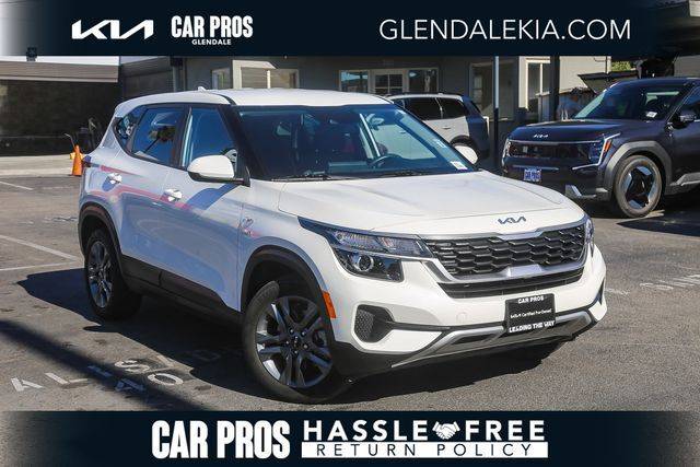 2023 Kia Seltos LX AWD photo