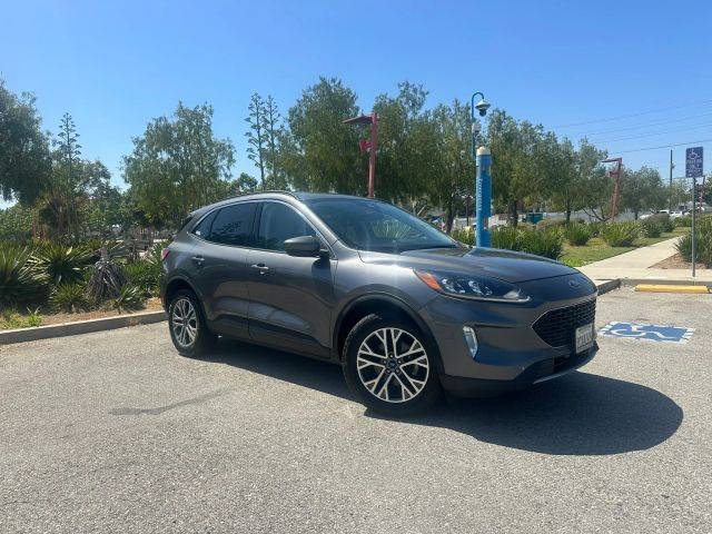 2021 Ford Escape SEL AWD photo