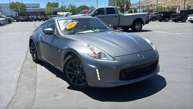 2016 Nissan 370Z  RWD photo