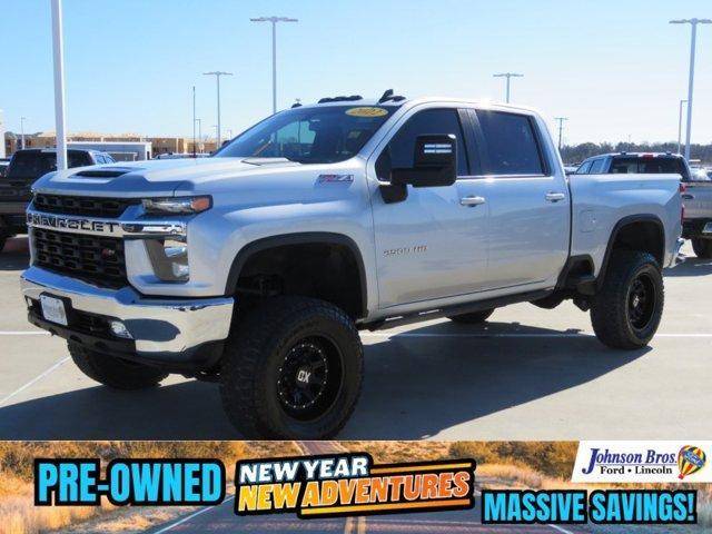 2022 Chevrolet Silverado 2500HD LT 4WD photo