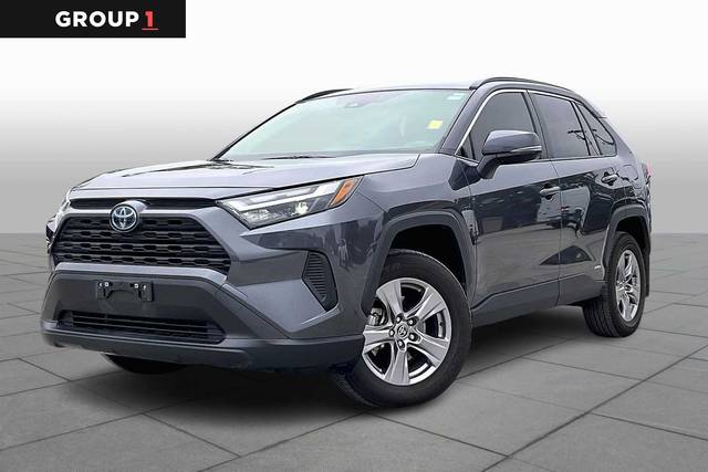 2022 Toyota RAV4 Hybrid XLE AWD photo