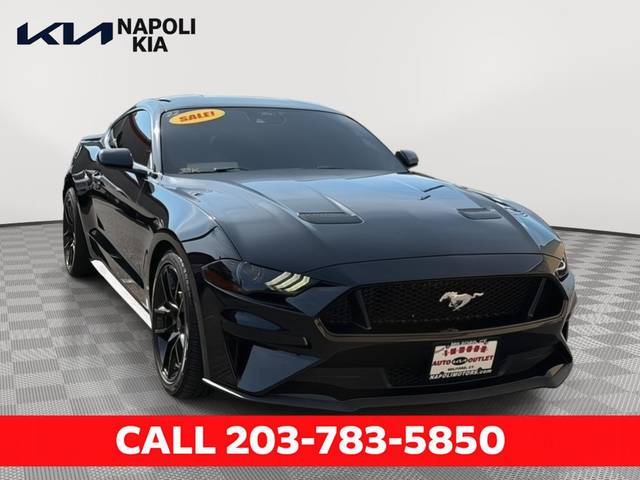 2022 Ford Mustang GT Premium RWD photo