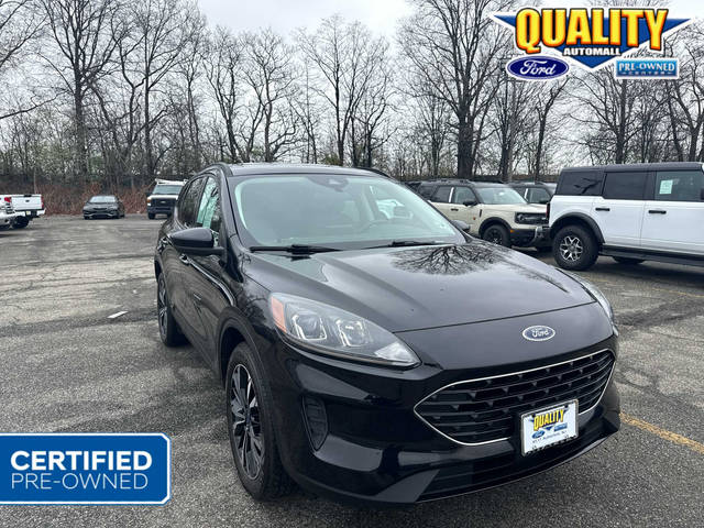 2022 Ford Escape SE AWD photo