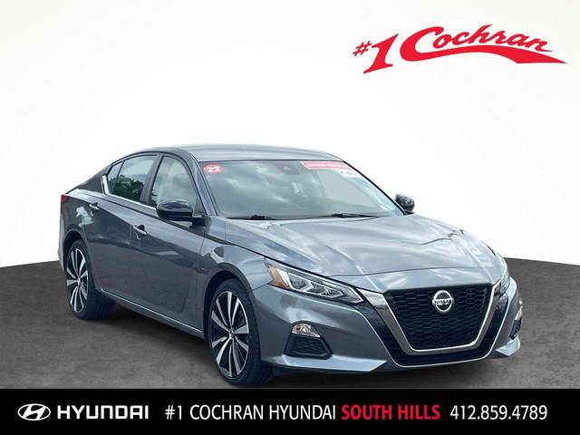 2022 Nissan Altima 2.5 SR AWD photo