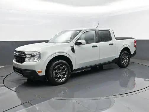 2022 Ford Maverick XLT FWD photo