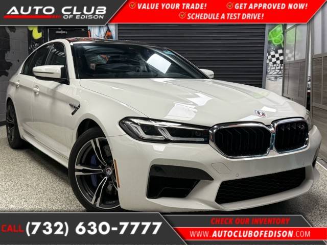 2023 BMW M5  AWD photo