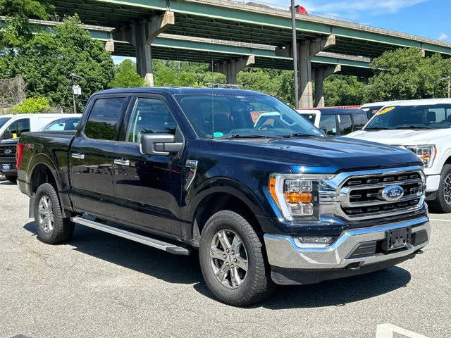 2022 Ford F-150 XLT 4WD photo