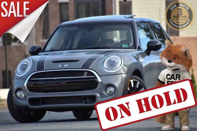 2015 MINI Hardtop 4 Door S FWD photo