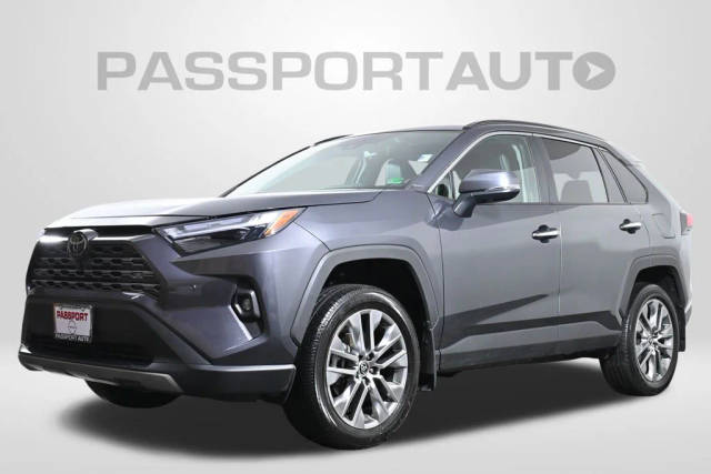 2022 Toyota RAV4 Limited AWD photo