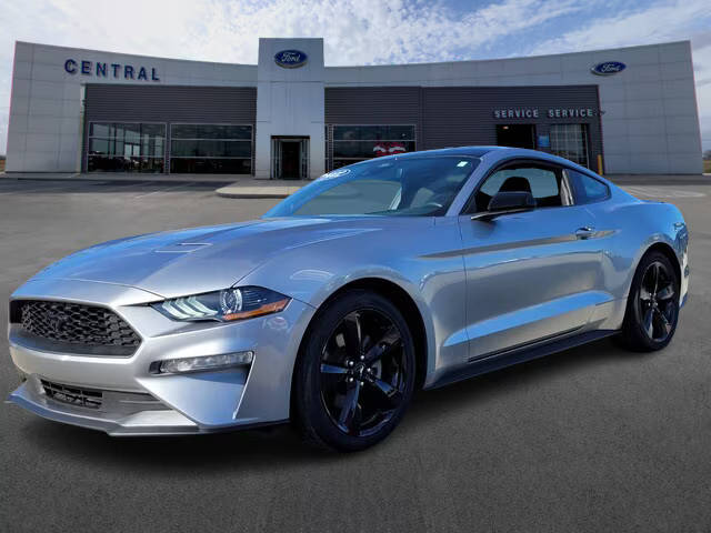 2022 Ford Mustang EcoBoost RWD photo