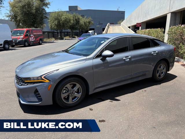 2023 Kia K5 LXS FWD photo