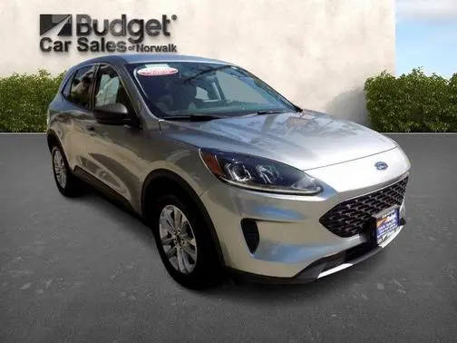 2022 Ford Escape SE FWD photo