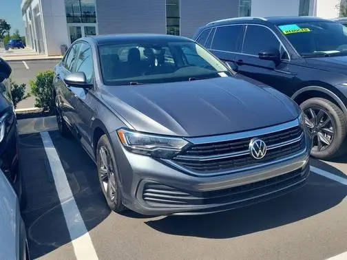 2022 Volkswagen Jetta SE FWD photo